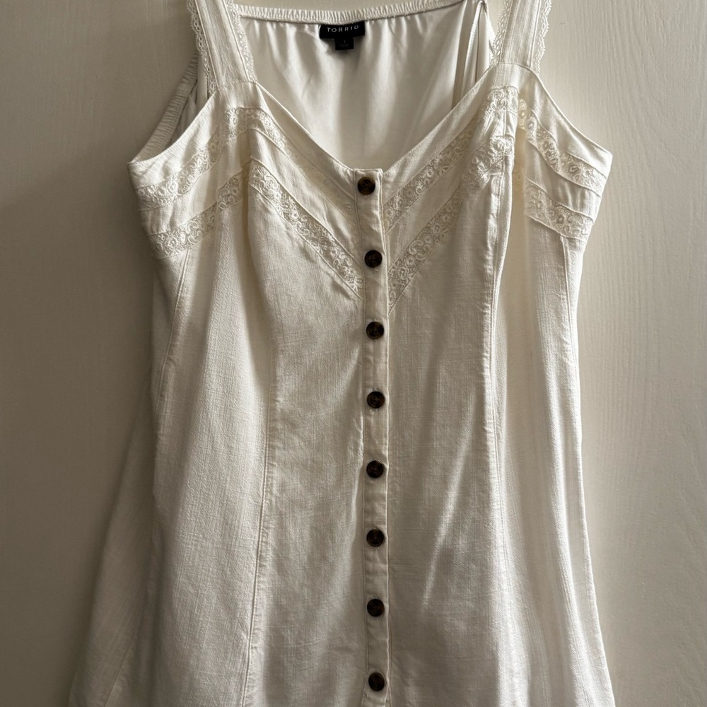 Torrid White Button-Front Blouse with Lace Accents